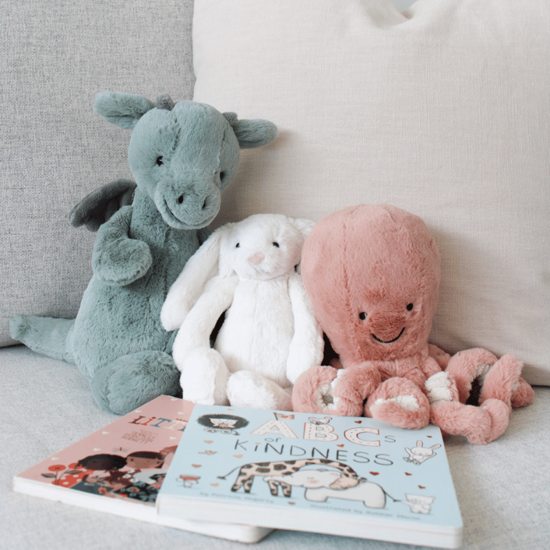 Bashful Dragon – Wyrth Home