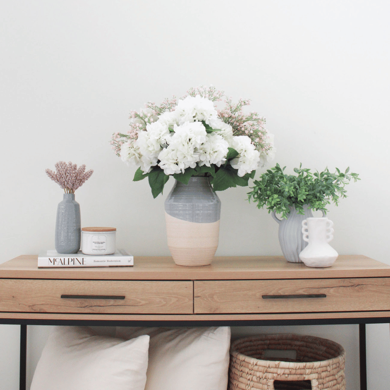 Prairie Handle Vase