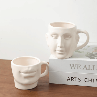 Short Elio Face Mug