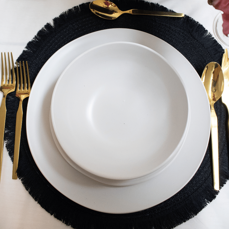 Malta Fringe Black Round Placemat