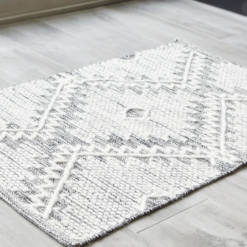 Diamond Tweed Accent Rug