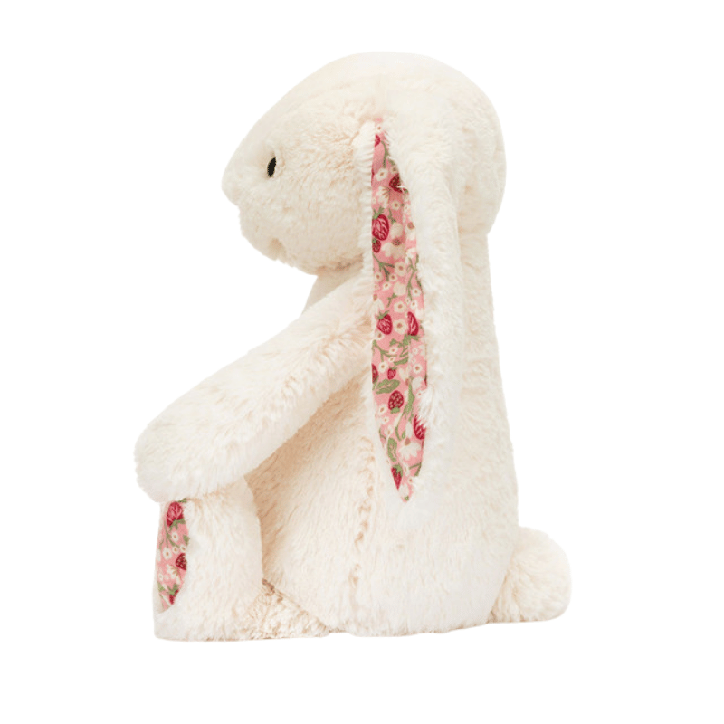 Blossom Cream Bunny 'Berry' – Wyrth Home