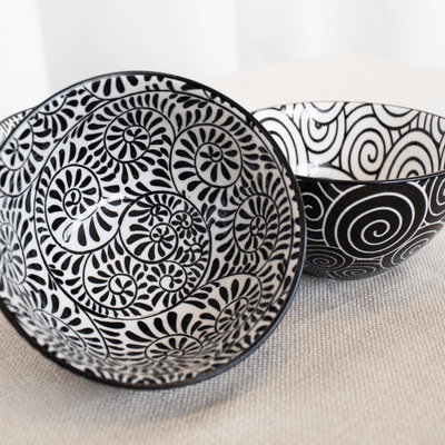 Burst Black & White Dipping Bowl