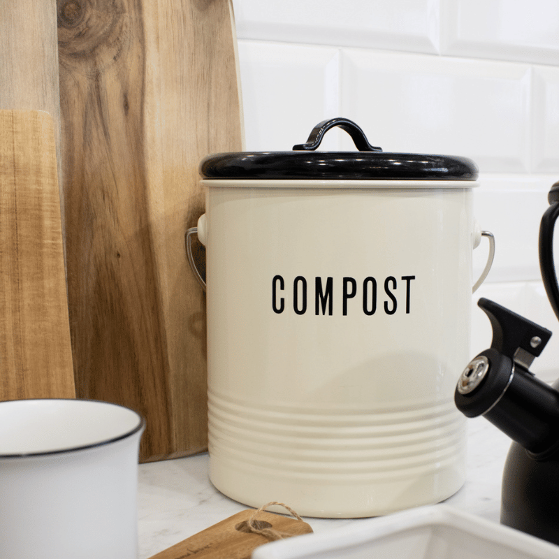 Tate Compost Bin